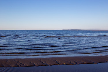 Similar image 21758217