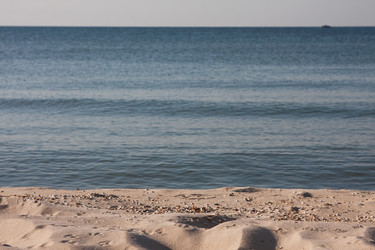 Similar image 21760354