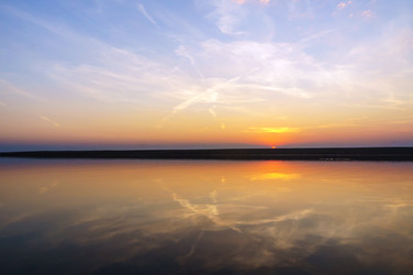 Similar image 21764384