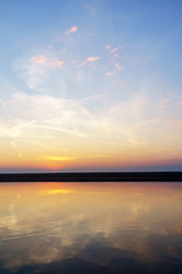 Similar image 21764388