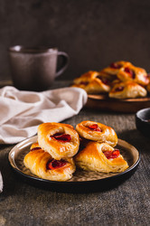 Similar image 21760560