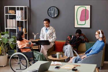 Similar image 21740685