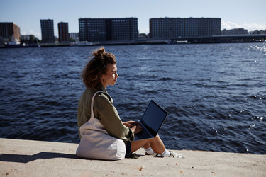 Similar image 21740954