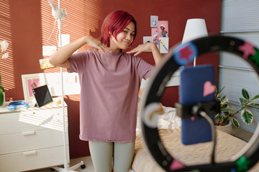 Similar image 21733680