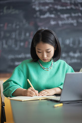 Similar image 21730842