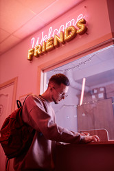 Similar image 21739602