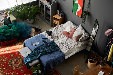 Similar image 21743610