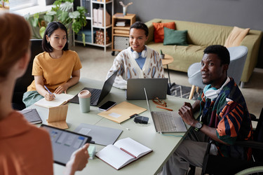 Similar image 21740004