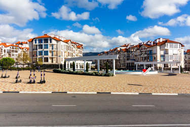 Similar image 21767697