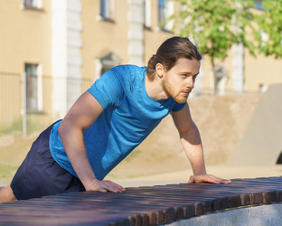 Similar image 21775327