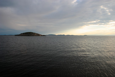 Similar image 21782195