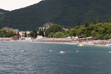 Similar image 21784174