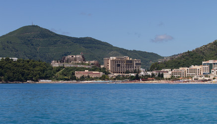 Similar image 21784353