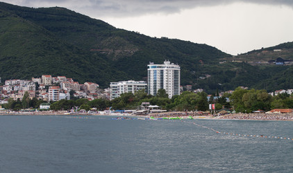 Similar image 21784175