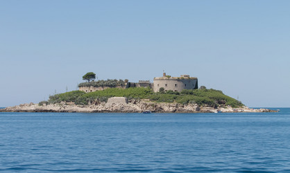 Similar image 21784383