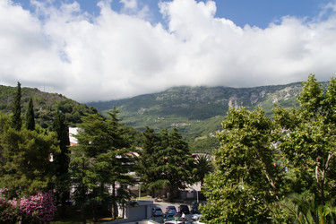 Similar image 21784198