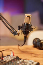 Similar image 21796322