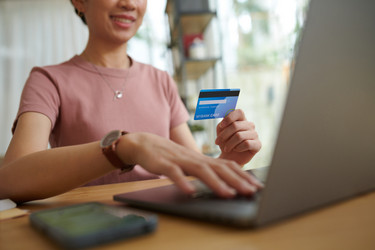 Similar image 21800799