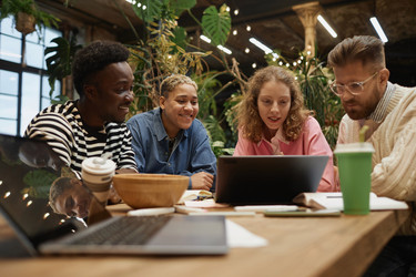 Similar image 21795718