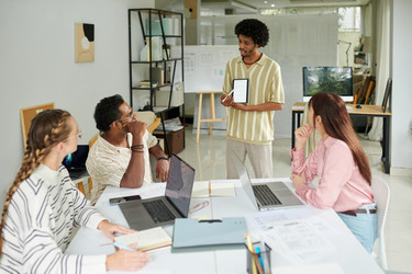 Similar image 21796102