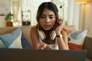 Similar image 21796085