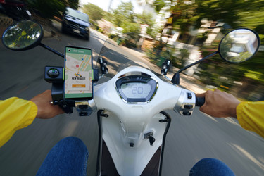 Similar image 21800448