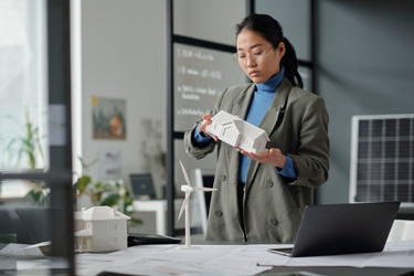 Similar image 21796512