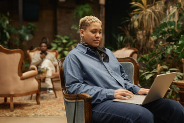 Similar image 21799101