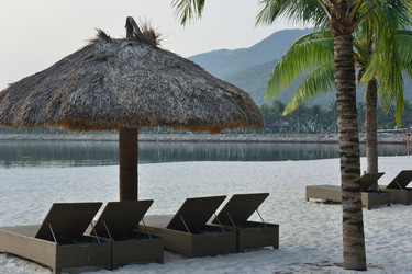 Similar image 21792647