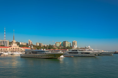 Similar image 21807844