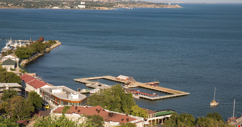 Similar image 21808763