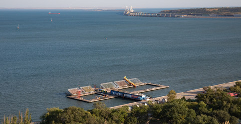 Similar image 21808769