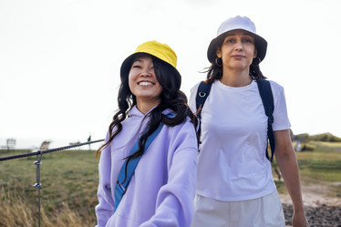 Similar image 21810475