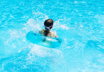 Similar image 21810490