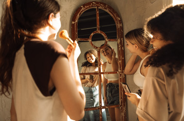 Similar image 21810502