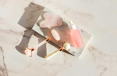 Similar image 21810106