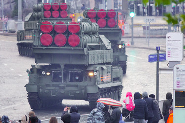 Similar image 21812351