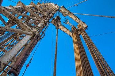 Similar image 21814375