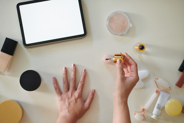 Similar image 21799728