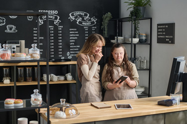 Similar image 21800600