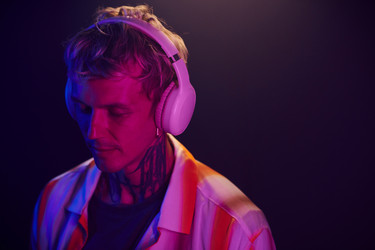 Similar image 21800797