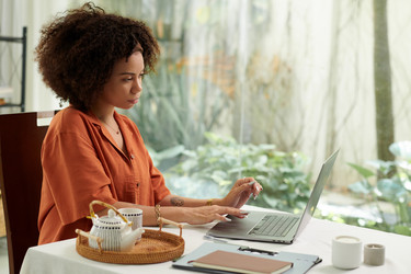 Similar image 21799779