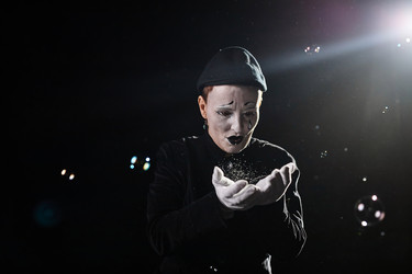 Similar image 21795477