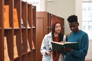 Similar image 21800424