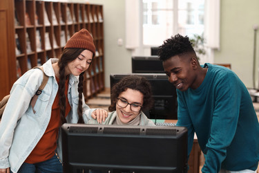 Similar image 21796346