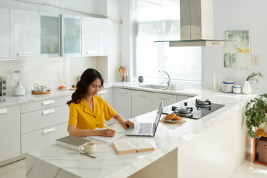 Similar image 21802368