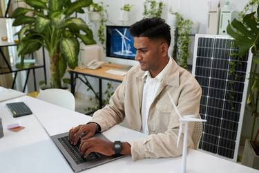 Similar image 21800610