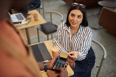 Similar image 21796610