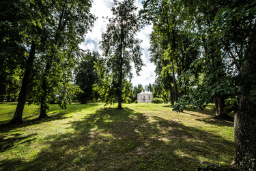 Similar image 21817276