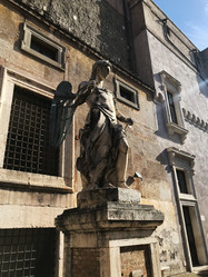 Similar image 21815781